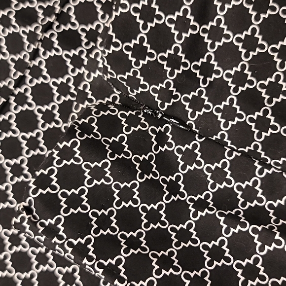 Ankle, Cropped Pants - Picture 4 of 4